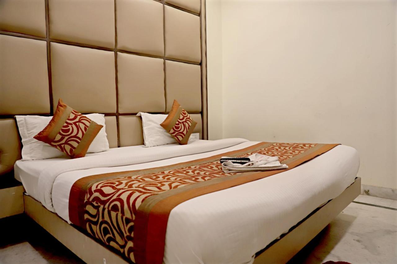 Hotel Klick International At "5 Min Walking " From New Delhi Railway Station Bagian luar foto