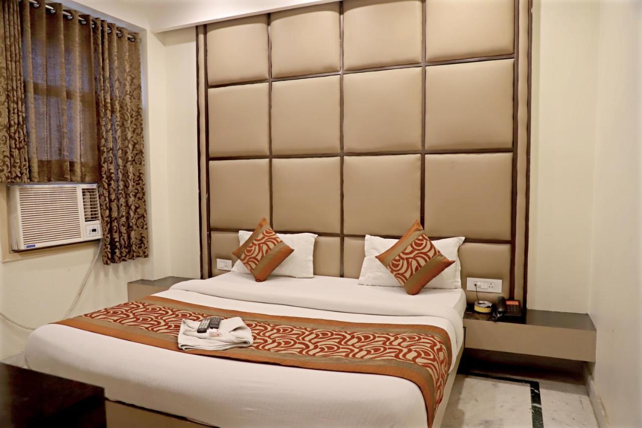 Hotel Klick International At "5 Min Walking " From New Delhi Railway Station Bagian luar foto