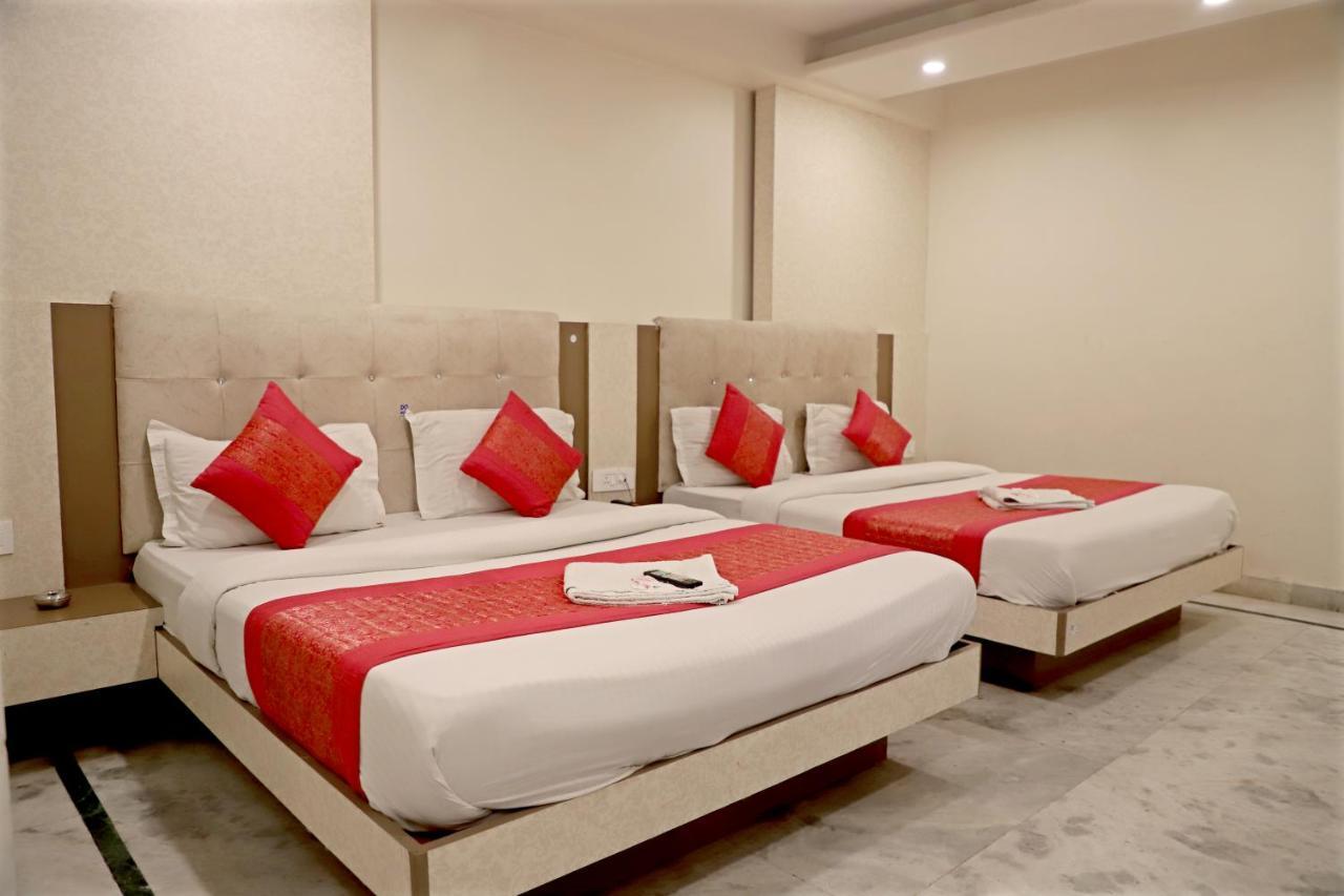 Hotel Klick International At "5 Min Walking " From New Delhi Railway Station Bagian luar foto